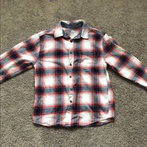 Long sleeve plaid shirt